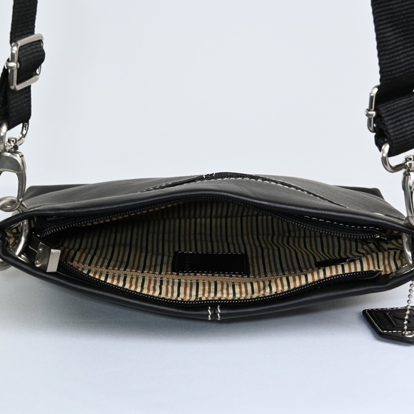 Soprano Cross Body - Picture 5 of 5